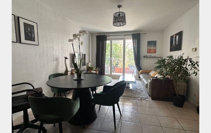 2 Pièces MARSEILLE (13010)  45 m2 860 € 
