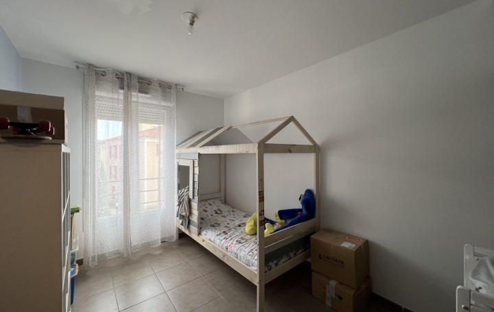 3 Pièces ALLAUCH (13190)  59 m2 1 007 € 