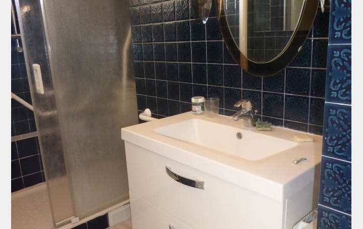 5 Pièces MARSEILLE (13013)  96 m2 1 200 € 