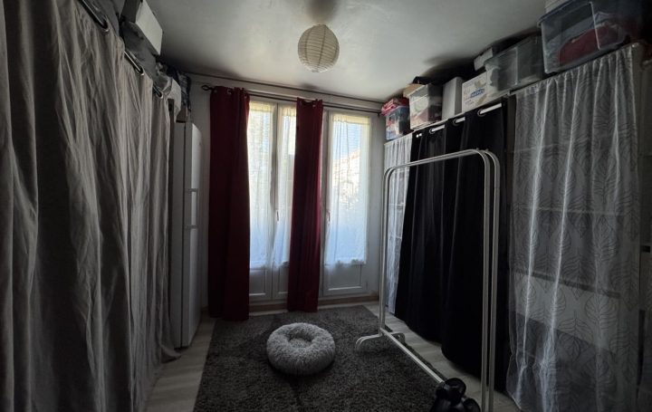 5 Pièces MARSEILLE (13009)  77 m2 1 190 € 