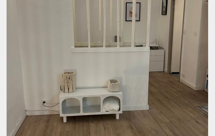 2 Pièces MARSEILLE (13005)  52 m2 800 € 