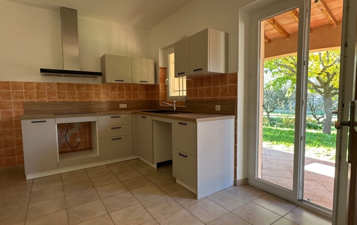 Maison MARSEILLE (13013)  131 m2 2 100 € 