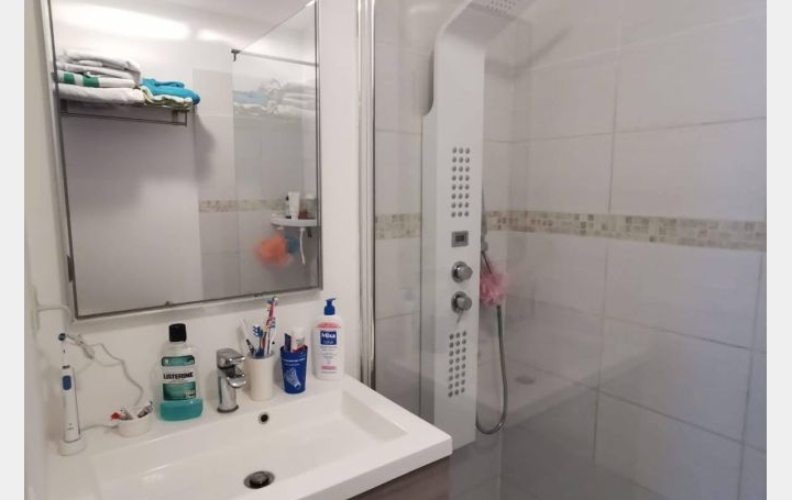 3 Pièces MARSEILLE (13013)  69 m2 1 150 € 