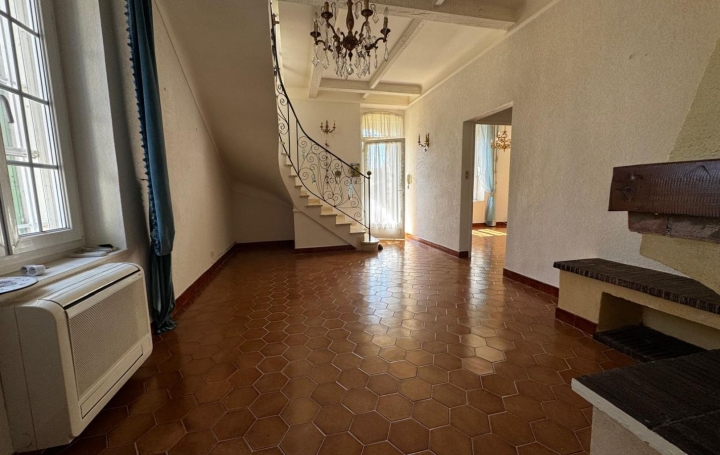 Maison MARSEILLE (13014)  105 m2 1 200 € 