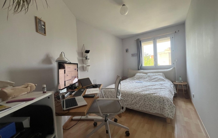 3 Pièces PLAN-DE-CUQUES (13380)  66 m2 1 100 € 