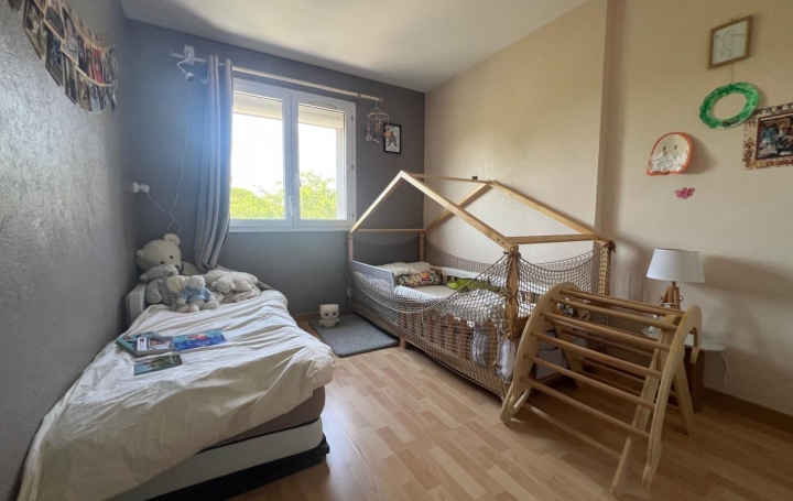 3 Pièces PLAN-DE-CUQUES (13380)  66 m2 1 100 € 