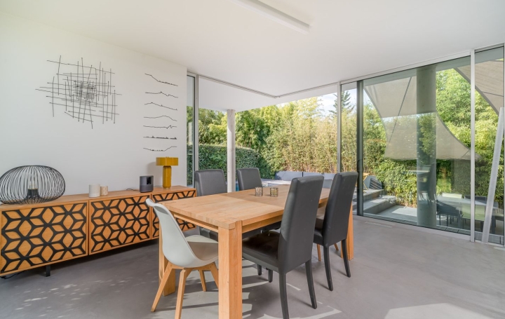 Villa ALLAUCH (13190)  145 m2 699 000 € 