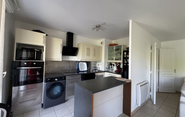 3 Pièces MARSEILLE (13013)  65 m2 179 000 € 