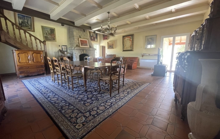 Maison BOUC-BEL-AIR (13320)  183 m2 799 000 € 