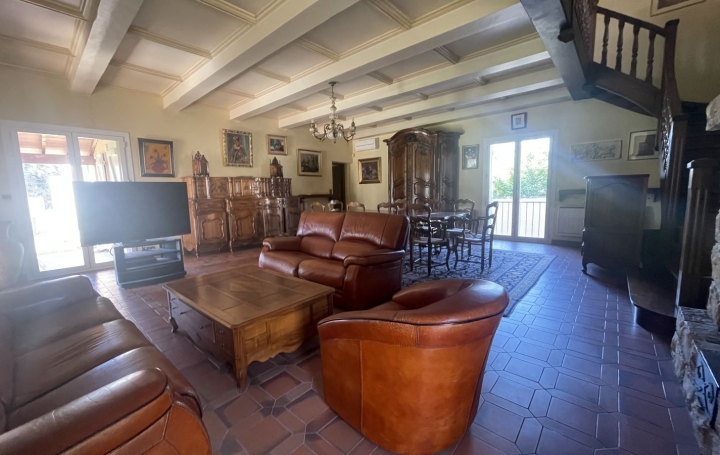 Maison BOUC-BEL-AIR (13320)  183 m2 799 000 € 