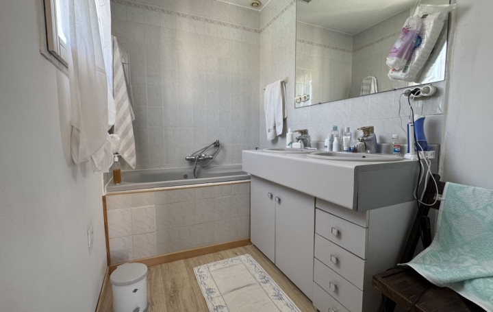 Maison ALLAUCH (13190)  100 m2 420 000 € 