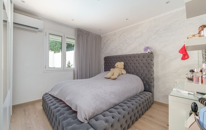 Maison MARSEILLE (13013)  115 m2 649 000 € 