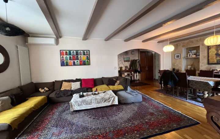 Maison MARSEILLE (13011)  185 m2 490 000 € 