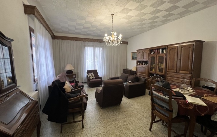 6 Pièces MARSEILLE (13013)  135 m2 249 000 € 