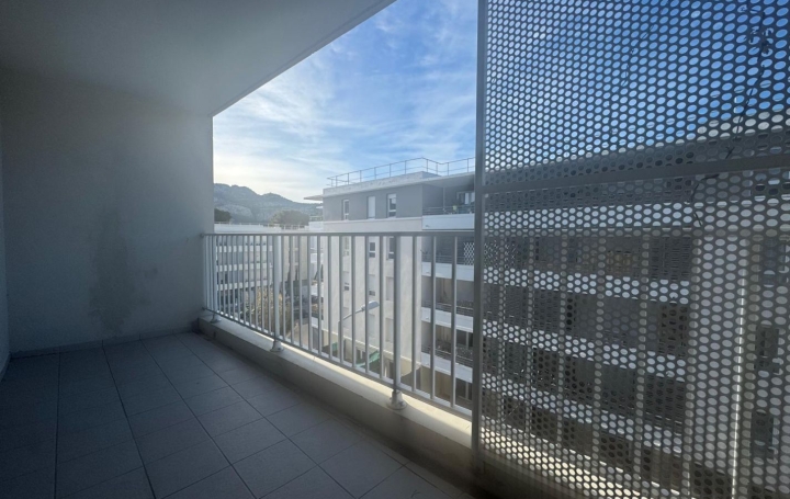 3 Pièces MARSEILLE (13009)  58 m2 205 000 € 