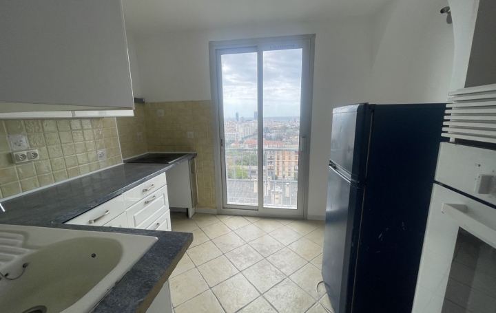 3 Pièces MARSEILLE (13014)  55 m2 73 000 € 