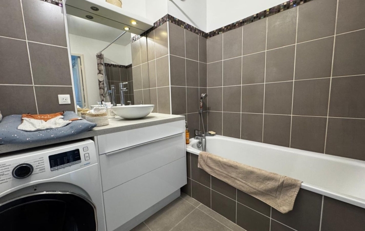 3 Pièces MARSEILLE (13013)  55 m2 249 000 € 