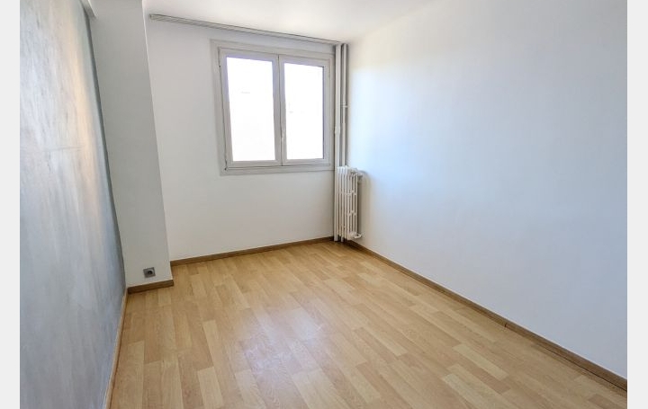 3 Pièces MARSEILLE (13013)  62 m2 128 500 € 