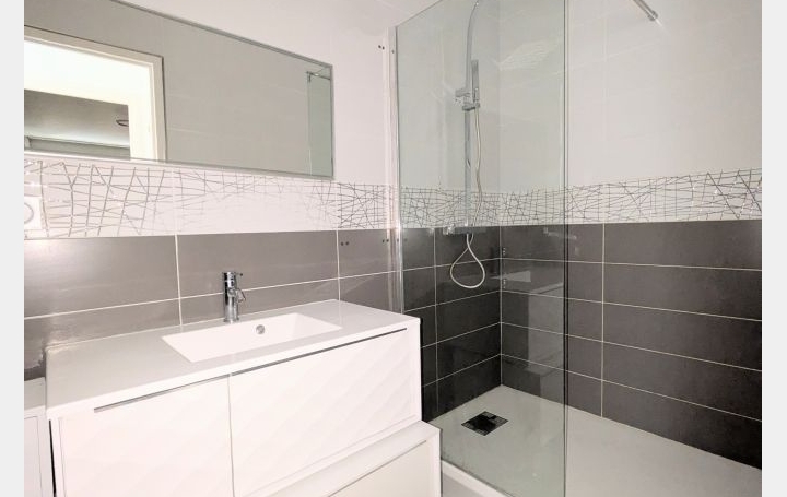 3 Pièces MARSEILLE (13013)  62 m2 128 500 € 