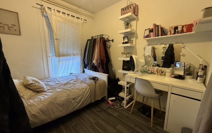 4 Pièces MARSEILLE (13014)  82 m2 106 000 € 