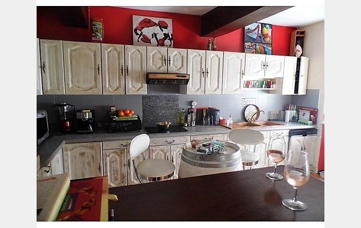 Réseau Immo-diffusion : Maison de village  DOUZENS  155 m2 128 000 € 