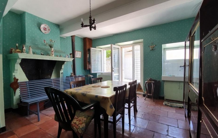 Réseau Immo-diffusion : Maison de village  AZILLANET  82 m2 47 000 € 