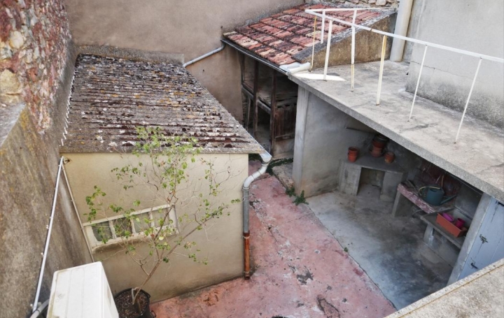 Réseau Immo-diffusion : Maison de village  CAUNES-MINERVOIS  124 m2 102 000 € 