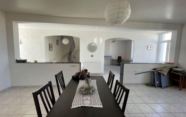 Maison HOMPS (11200)  348 m2 204 000 € 