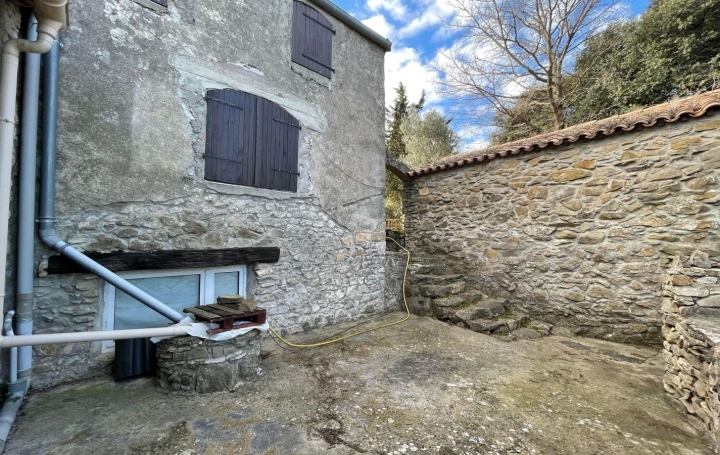 Maison MINERVE (34210)  176 m2 273 000 € 