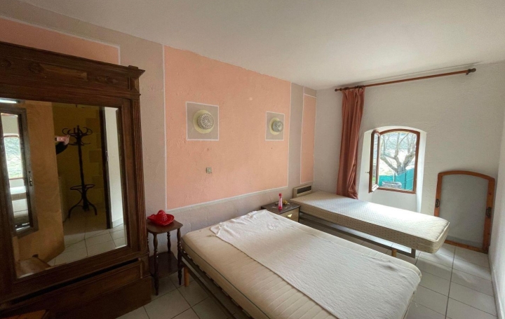 Maison MINERVE (34210)  176 m2 273 000 € 