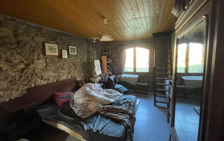 Maison MINERVE (34210)  176 m2 273 000 € 