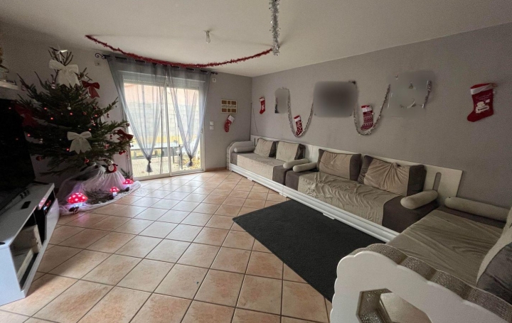 Villa FABREZAN (11200)  99 m2 190 000 € 