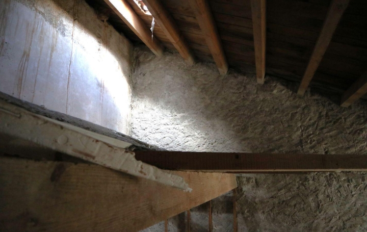 Maison de village FERRALS-LES-MONTAGNES (34210)  103 m2 29 000 € 