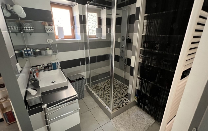 Maison OLONZAC (34210)  560 m2 289 000 € 