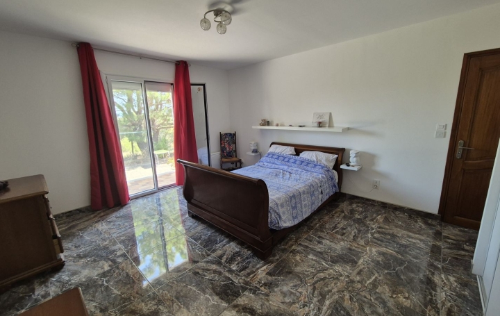 Villa LEZIGNAN-CORBIERES (11200)  139 m2 398 000 € 