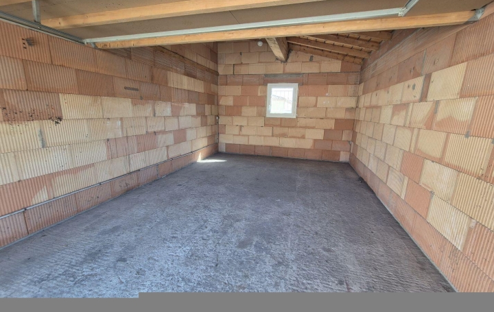 Villa OLONZAC (34210)  127 m2 265 000 € 