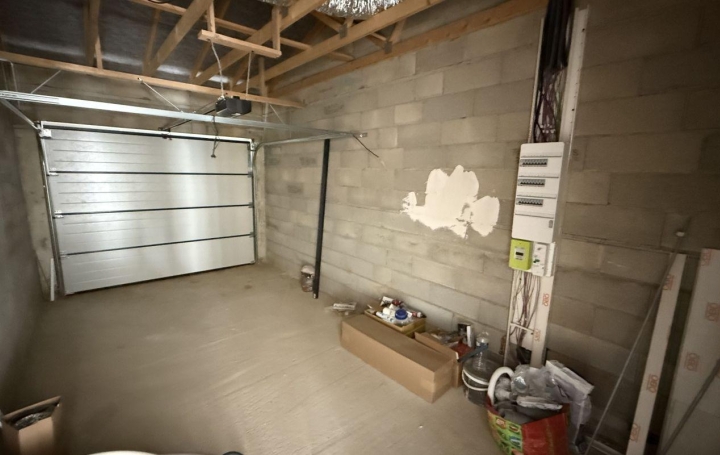 Maison OLONZAC (34210)  97 m2 239 000 € 