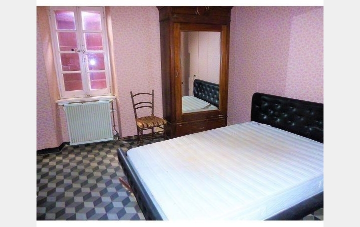 Maison de village SIRAN (34210)  165 m2 99 000 € 