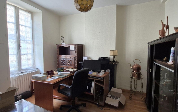 Maison HOMPS (11200)  155 m2 195 000 € 