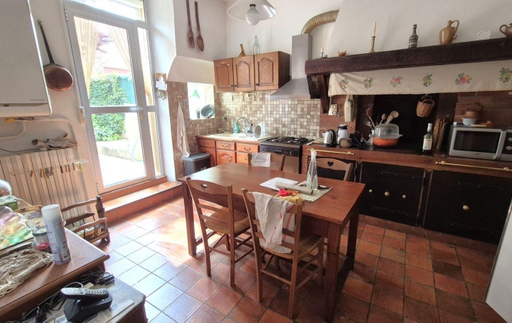 Maison HOMPS (11200)  155 m2 195 000 € 