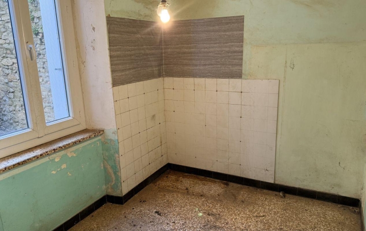 Maison SIRAN (34210)  85 m2 65 000 € 