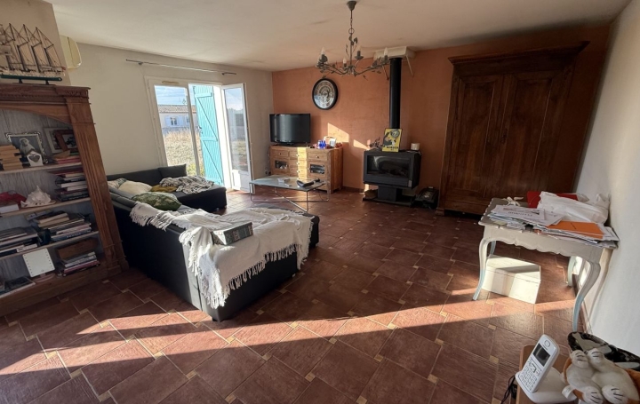 Villa PEPIEUX (11700)  145 m2 275 000 € 