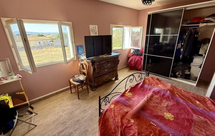 Villa PEPIEUX (11700)  145 m2 275 000 € 