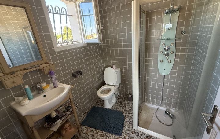 Villa PEPIEUX (11700)  145 m2 275 000 € 