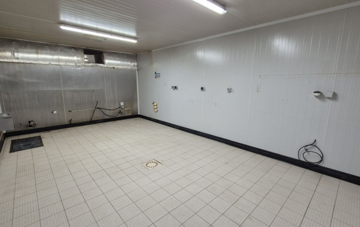 Immeuble OLONZAC (34210)  236 m2 299 000 € 