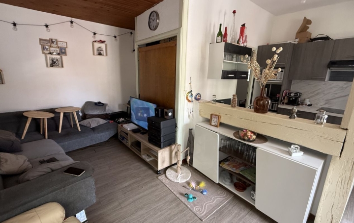 Immeuble OLONZAC (34210)  190 m2 199 000 € 