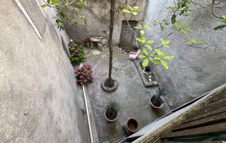 Maison OLONZAC (34210)  240 m2 249 000 € 