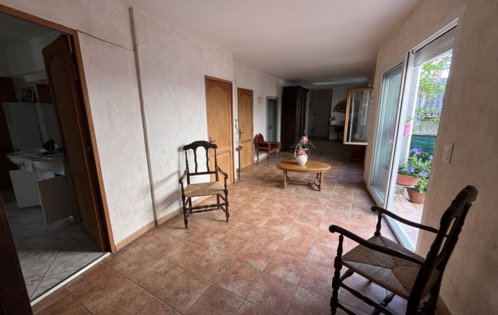 Maison OLONZAC (34210)  240 m2 249 000 € 