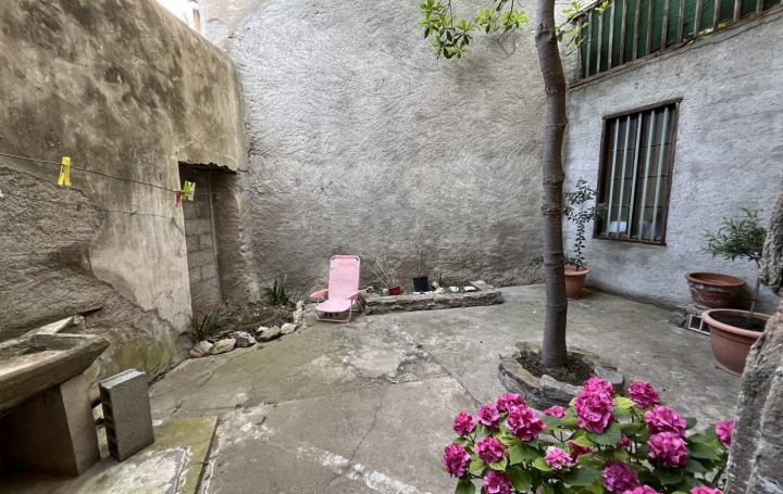 Maison OLONZAC (34210)  240 m2 249 000 € 