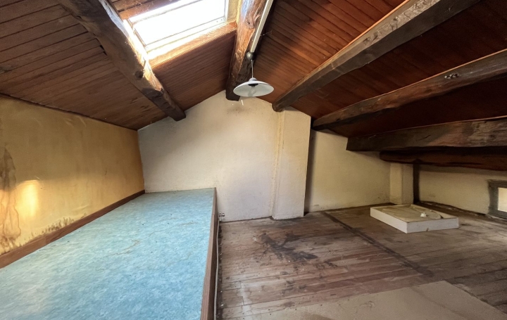 Maison CASSAGNOLES (34210)  178 m2 107 000 € 